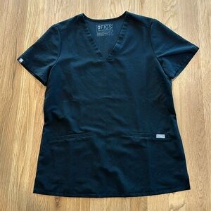 Figs Black Casma Scrub Top in Size Small